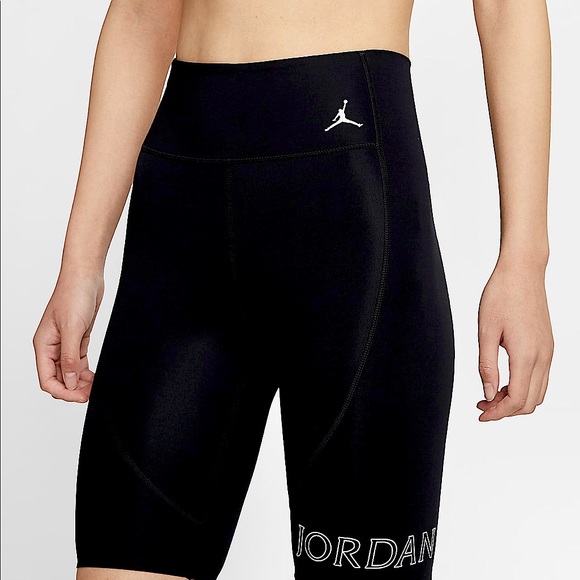 Jordan Women's Mid-Rise Utility Biker Basketball Long Shorts - Picture 5 of 11
